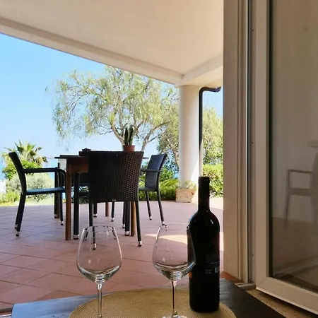 Resta - Ampio Giardino E Splendida Vista Mare