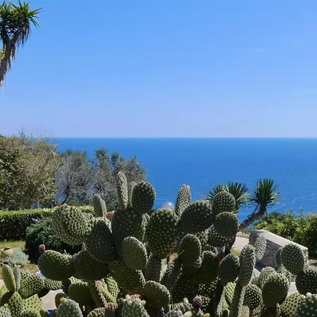Resta - Ampio Giardino E Splendida Vista Mare * Gagliano del Capo